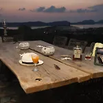 Pyleanblue Villa