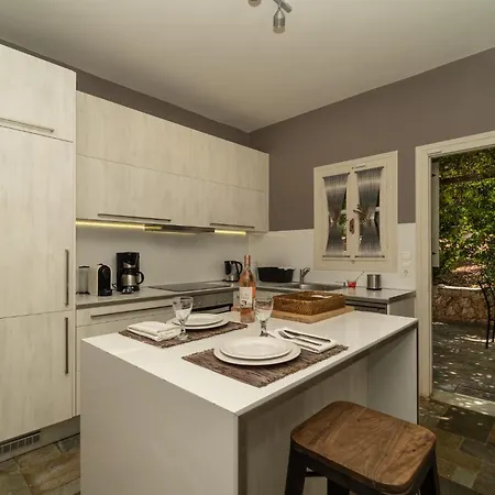 Pyleanblue ヴィラ ピュロス